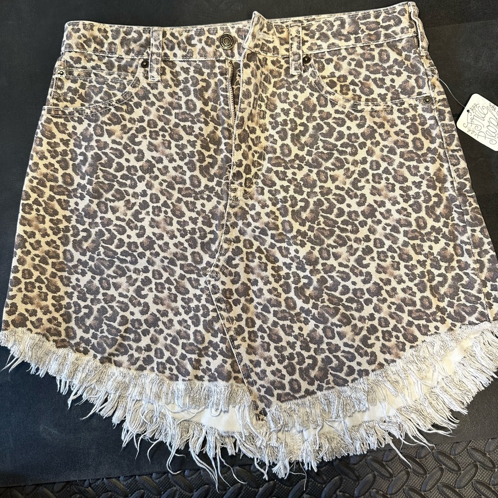Free People, size 27, Brand new with tags, cheetah print